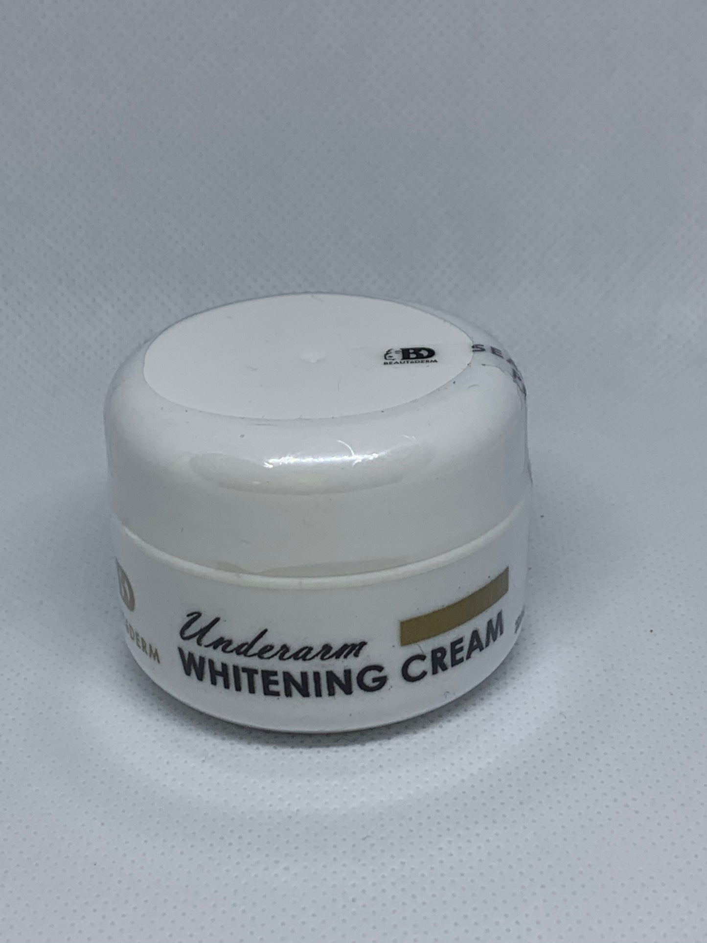 Underarm Whitening Cream 20 grams BUY 1 GET 1 FREE