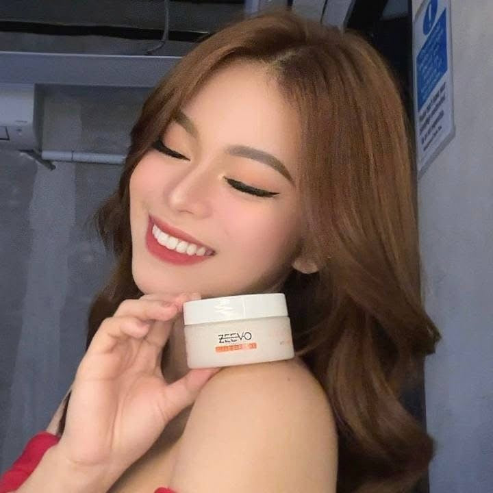 ZEEVO CLOUD HYDRATOR - LIGHTWEIGHT MOISTURIZER FOR ALL-DAY HYDRATION 100gms