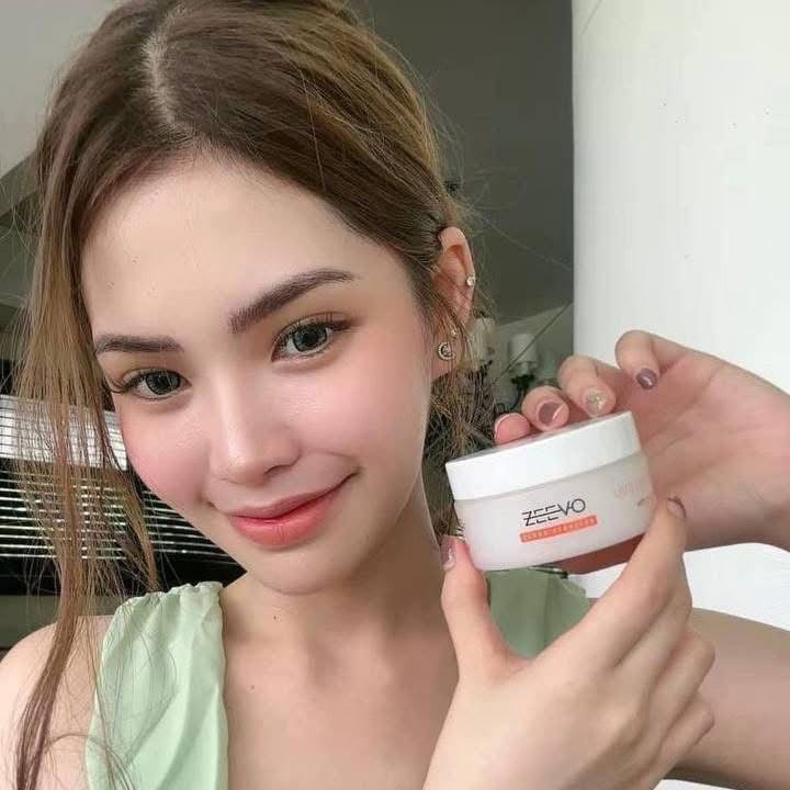 ZEEVO CLOUD HYDRATOR - LIGHTWEIGHT MOISTURIZER FOR ALL-DAY HYDRATION 100gms