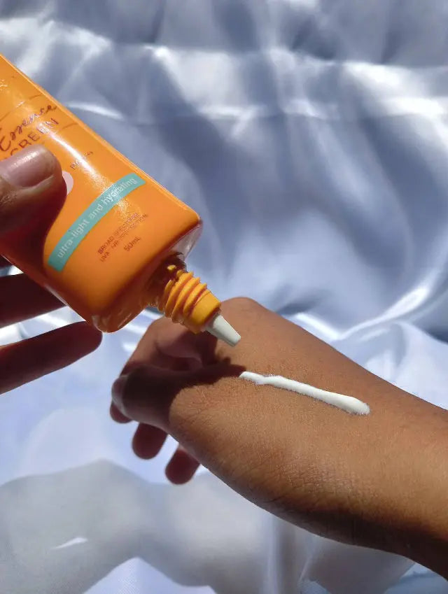 Belo Essentials - SunExpert Dewy Essence Sunscreen SPF50 PA++++