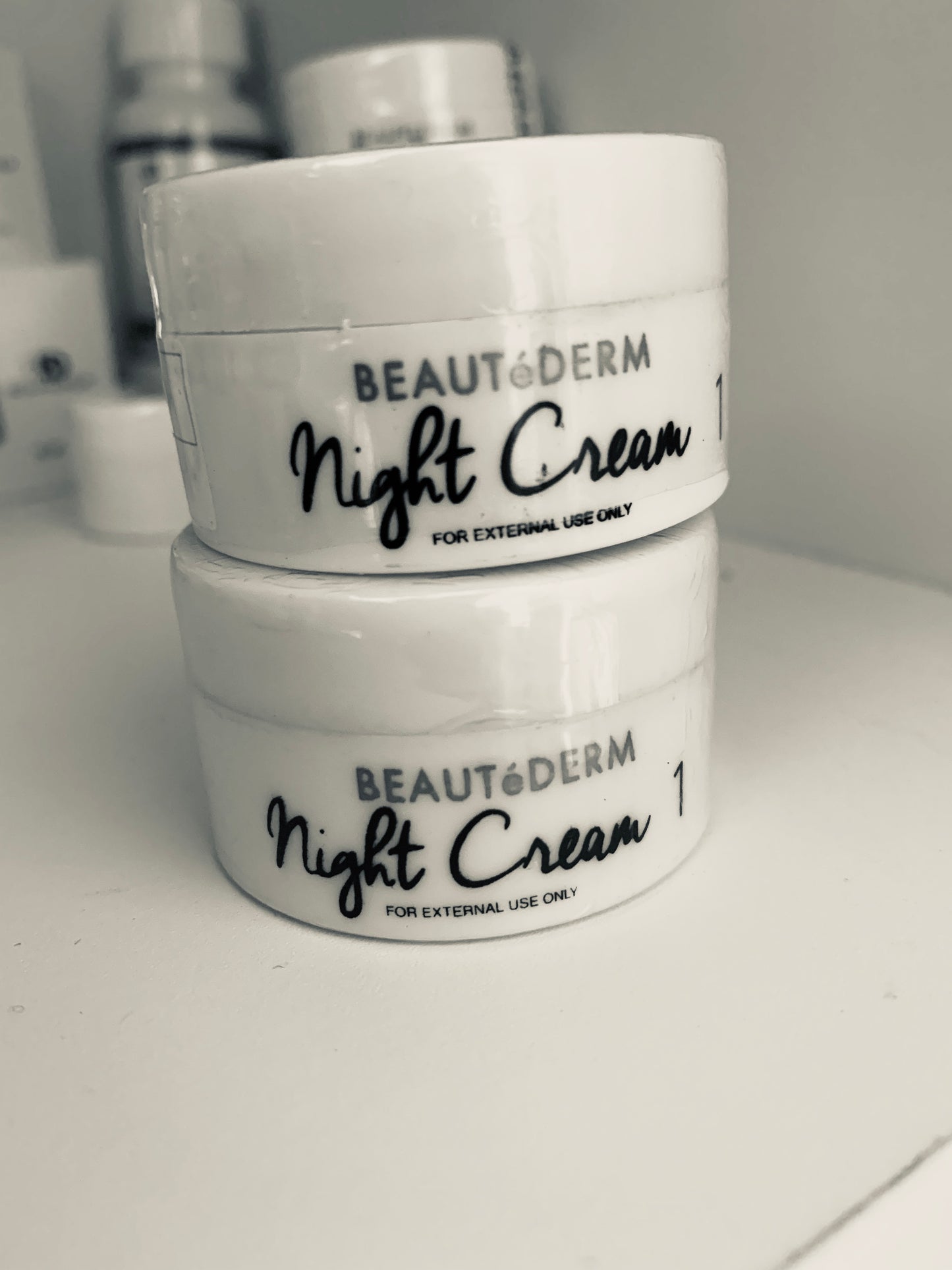 Night Cream 1 (10 grams, 20 grams, 50 grams)